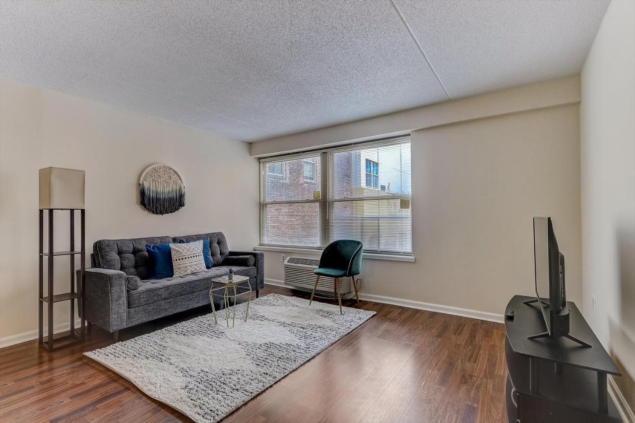 Ferienwohnung Frontdesk I The Cosmopolitan Apts Philadelphia Zimmer foto